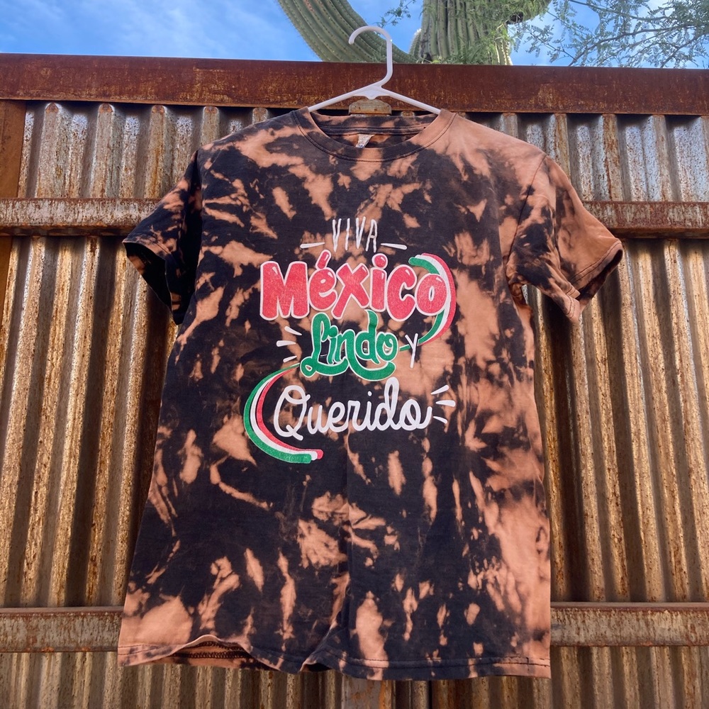 T-shirt “Viva Mexico Lindo y Querido”